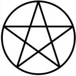 maquillaje Desde allí Permanece Pentagrama: o que é e qual o significado da estrela de 5 pontas -  Significados