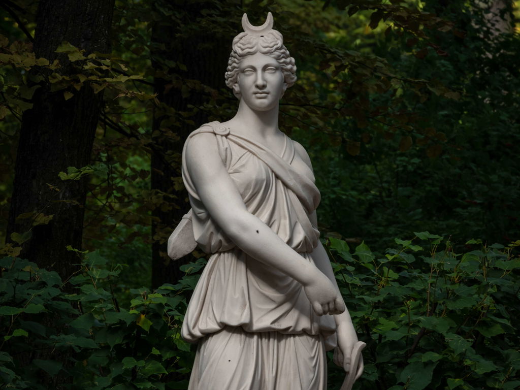 Estátua de Árthemis