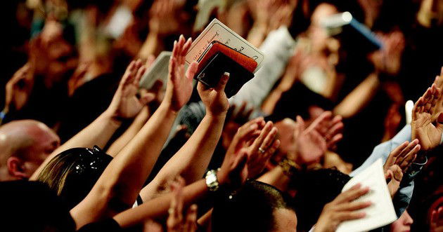 Protestantes e evangélicos: diferença entre os tipos de igreja -  Significados