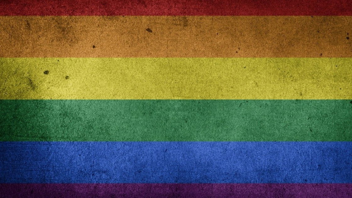 LGBTQIAP+: o que cada letra da sigla significa?