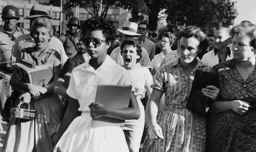 Elizabeth Eckford - Racismo