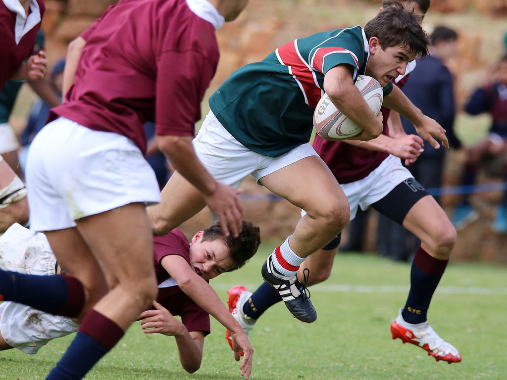 Jogadoras em uma partida de rugby