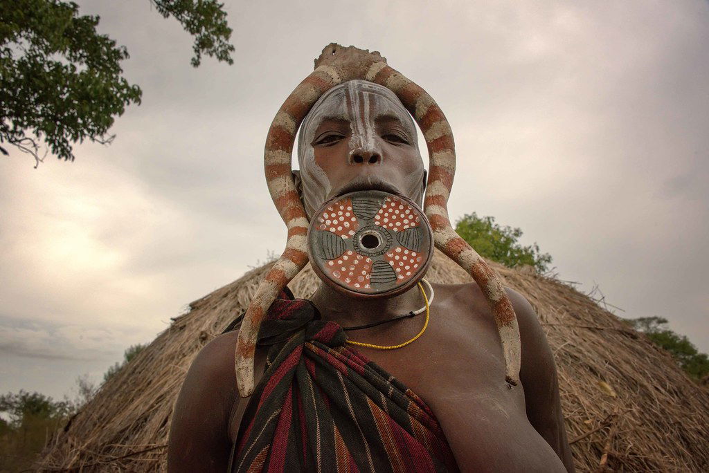 mulher mursi
